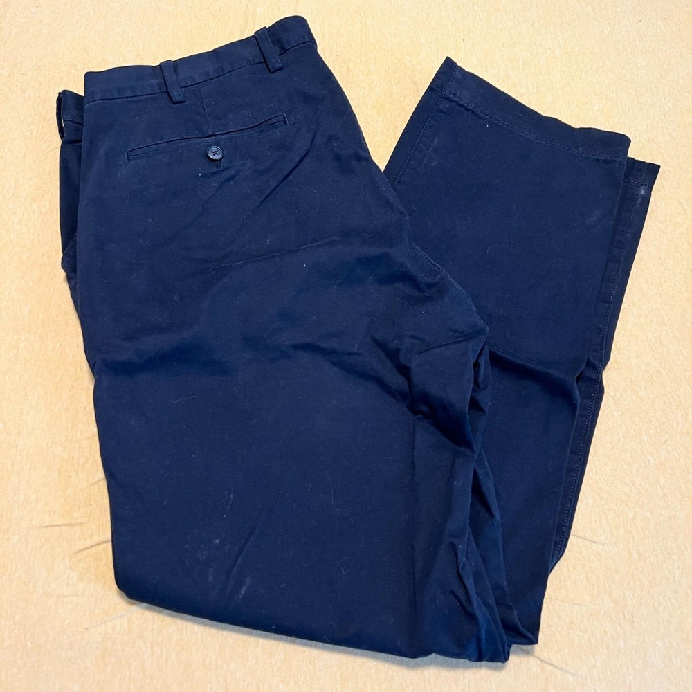 Gap, Men’s Khakis, Straight in Black, 38x32